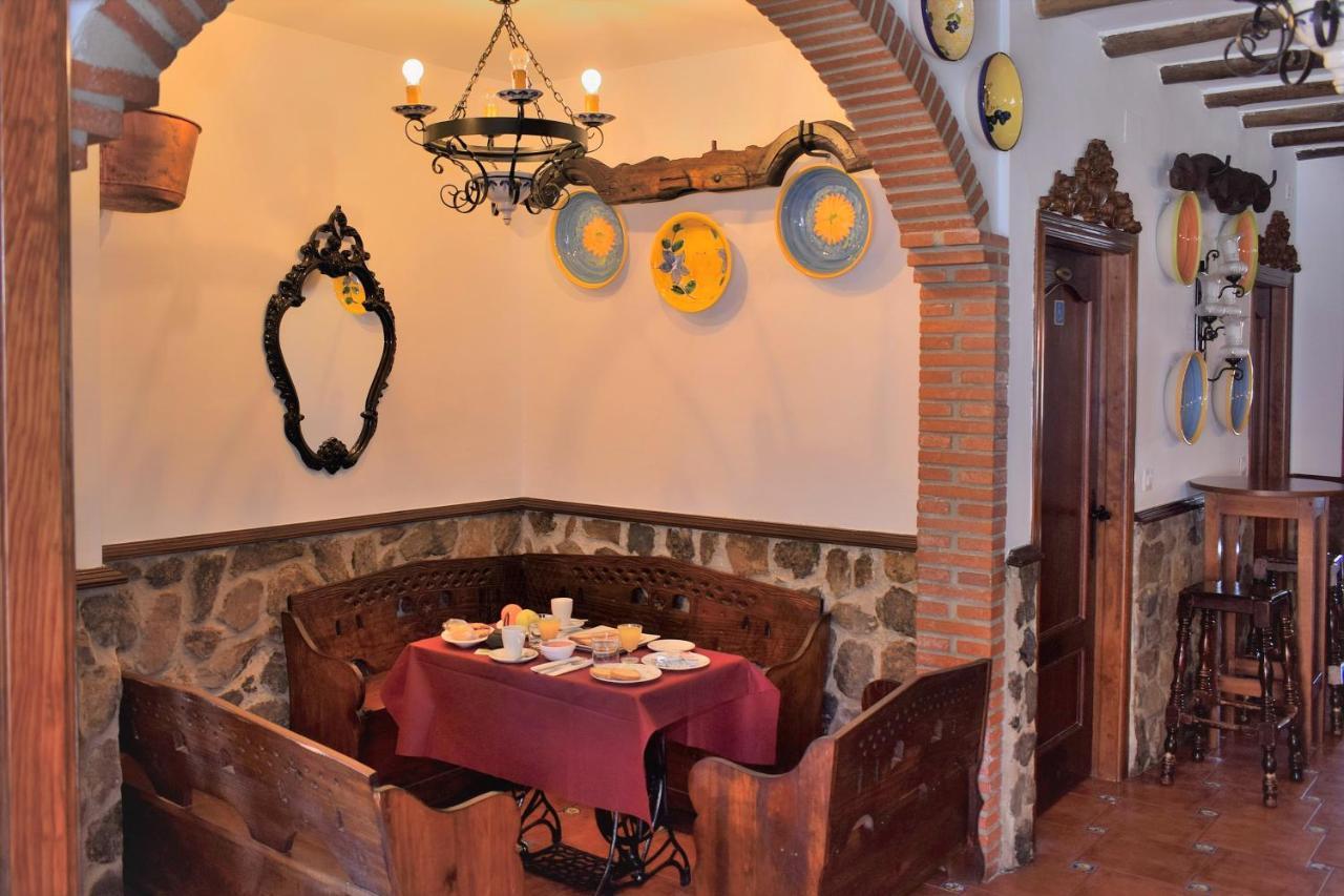 Posada El Arriero Torrejón el Rubio Екстериор снимка